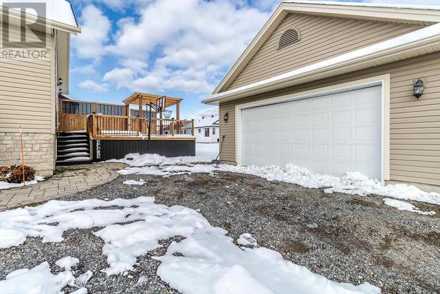 44 Chatfield Dr, House detached with 3 bedrooms, 2 bathrooms and null parking in Sault Ste. Marie ON | Image 35