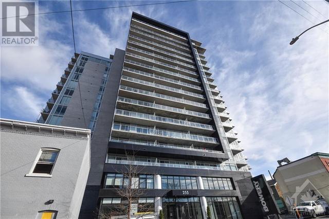 408 - 255 Bay Street, Condo with 1 bedrooms, 2 bathrooms and null parking in Ottawa ON | Image 1