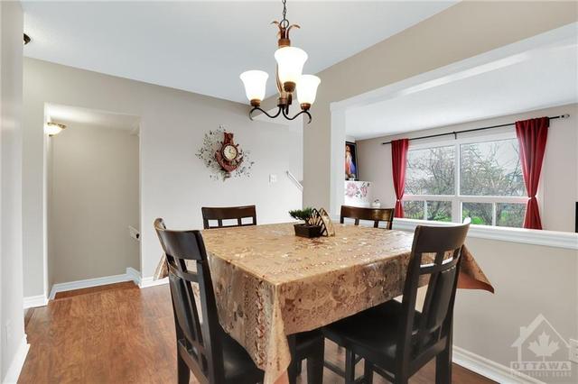 1943 Greenway Park Lane, Townhouse with 3 bedrooms, 2 bathrooms and 2 parking in Ottawa ON | Image 17