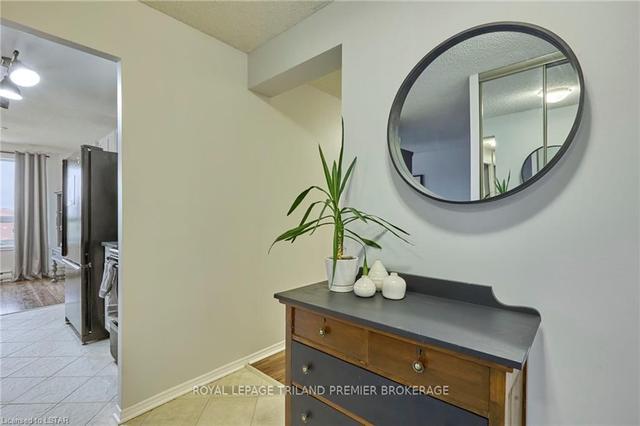 702 - 95 Base Line Rd W, Condo with 2 bedrooms, 2 bathrooms and 1 parking in London ON | Image 23