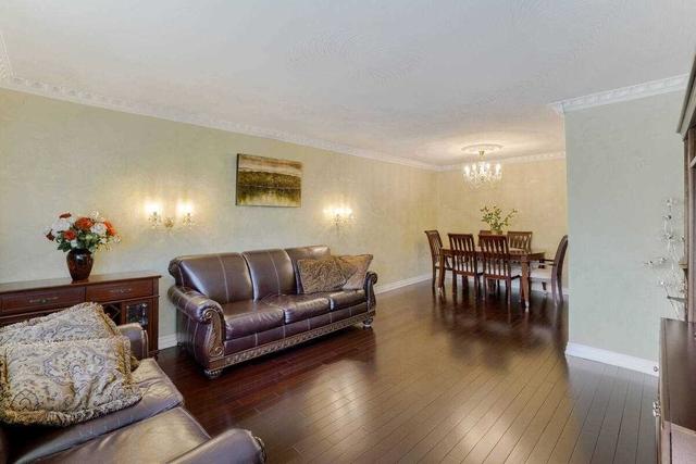 3184 Hedgestone Crt, House semidetached with 3 bedrooms, 2 bathrooms and 3 parking in Mississauga ON | Image 32