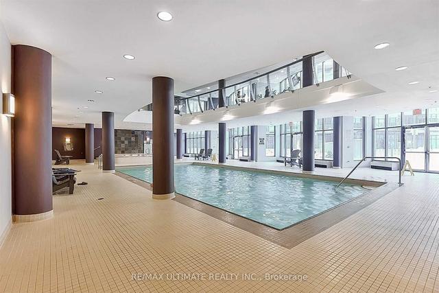 1016 - 231 Fort York Blvd, Condo with 1 bedrooms, 1 bathrooms and 0 parking in Toronto ON | Image 2