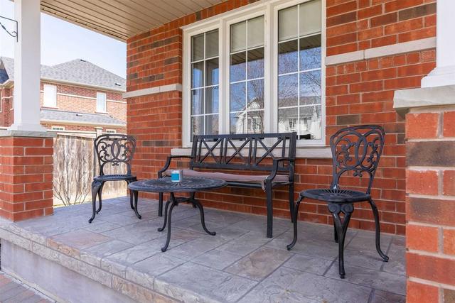 26 Wakem Crt, House detached with 3 bedrooms, 2 bathrooms and 6 parking in Whitby ON | Image 29