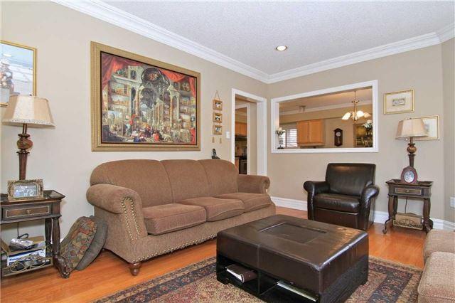 80 Palomino Dr, House detached with 4 bedrooms, 3 bathrooms and 4 parking in Richmond Hill ON | Image 9