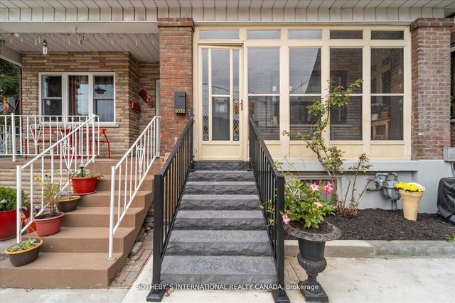 2032 Davenport Rd, House semidetached with 2 bedrooms, 3 bathrooms and 1 parking in Toronto ON | Image 30