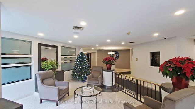 707 - 12 Laurelcrest St, Condo with 2 bedrooms, 1 bathrooms and 2 parking in Brampton ON | Image 35