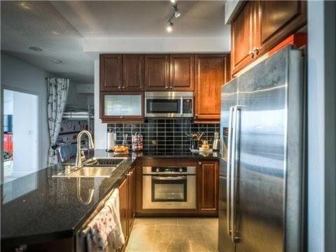 113 Harmony Rd N, House detached with 4 bedrooms, 4 bathrooms and 4 parking in Oshawa ON | Image 3