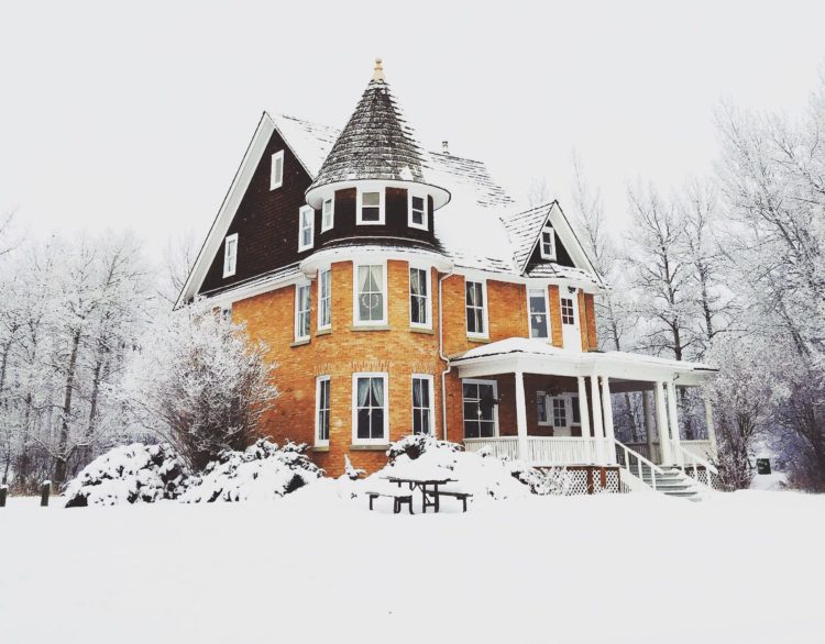 It is a good idea to sell and lease back your home?