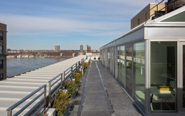 Amy Schumer has a new penthouse with river views