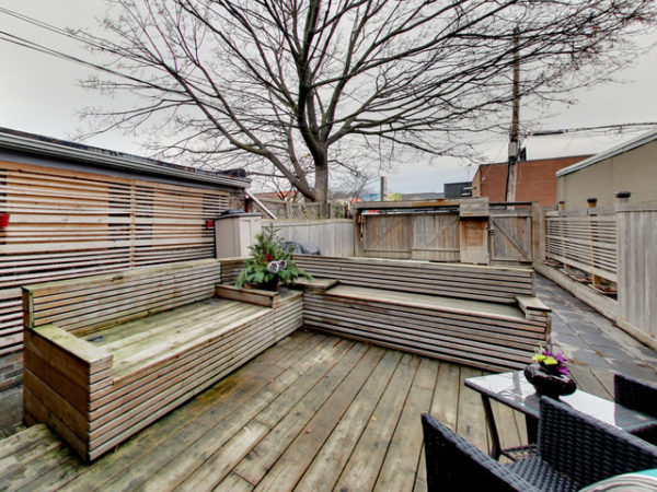 A private deck and linear lot offer loads of outdoor space. 