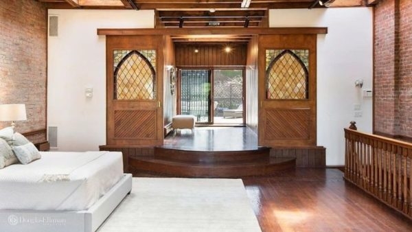 Chris Rock is selling this Brooklyn carriage house