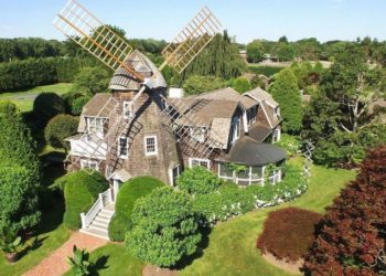 Robert Downey Jr. reportedly purchased this windmill cottage