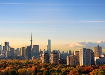 Toronto condo prices