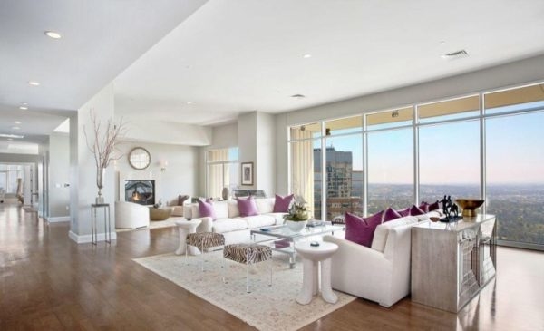 Matthew Perry just scooped up this penthouse for $20 million.