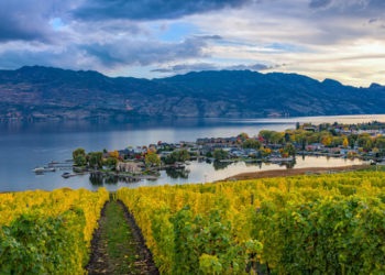 Top British Columbia Towns for Summer Cottaging