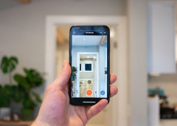 Virtual home tour on a smartphone.