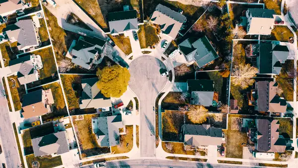 A top down view of a cul-de-sac in Toronto.