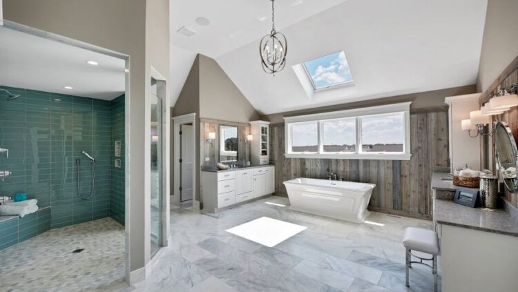 Large Bathroom