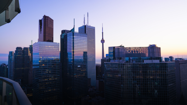 A picture of the Toronto skyline