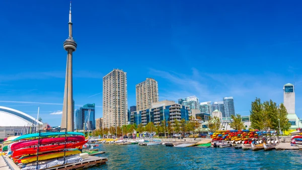Toronto skyline and harbor