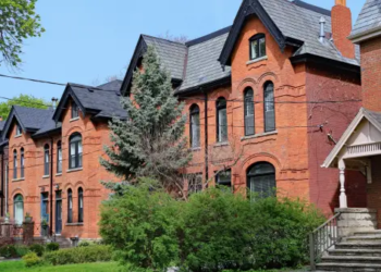 A row of detached homes in Toronto