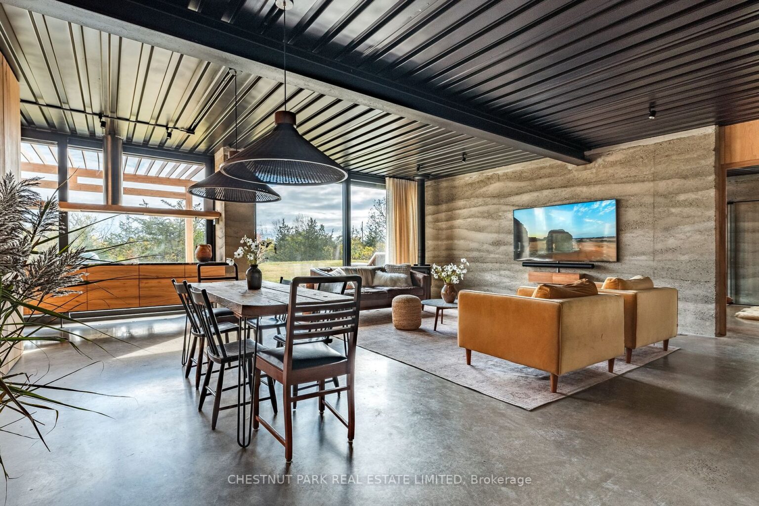 Sustainable Luxury Redefined: Discover a Rammed Earth Sanctuary in Ontario