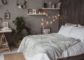 Cozy bedroom
