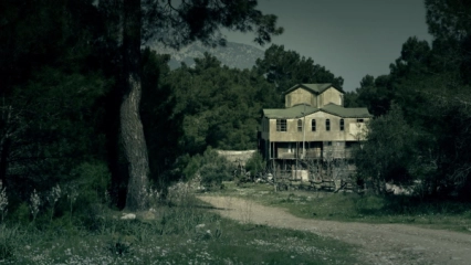 A haunted house.