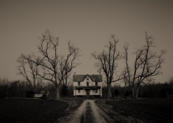 eerie home