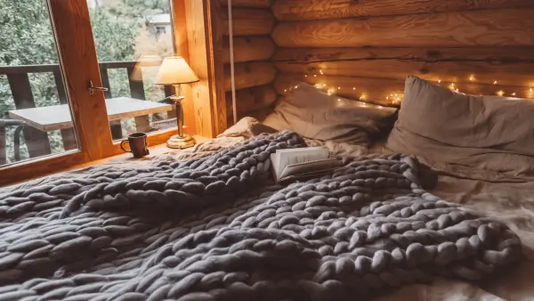 A bedroom decorated for winter.