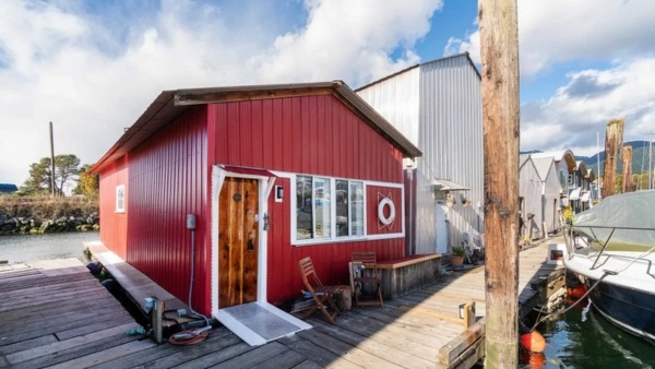 red float house