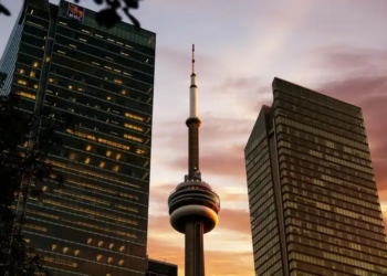 CN tower at sunset