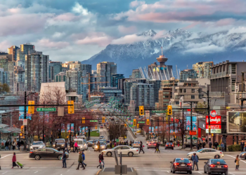 cityscape of yaletown, vancouver
