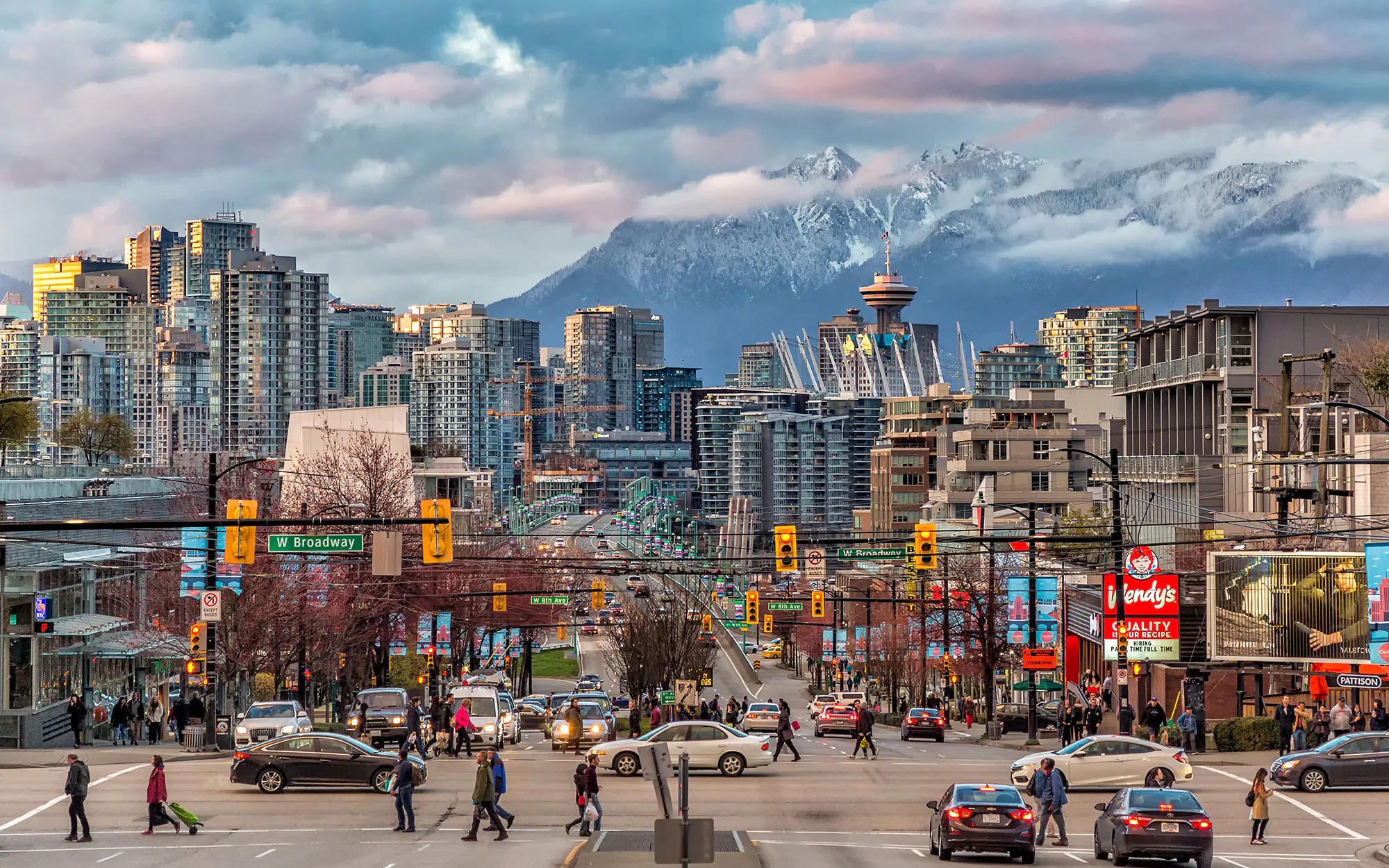 cityscape of yaletown, vancouver