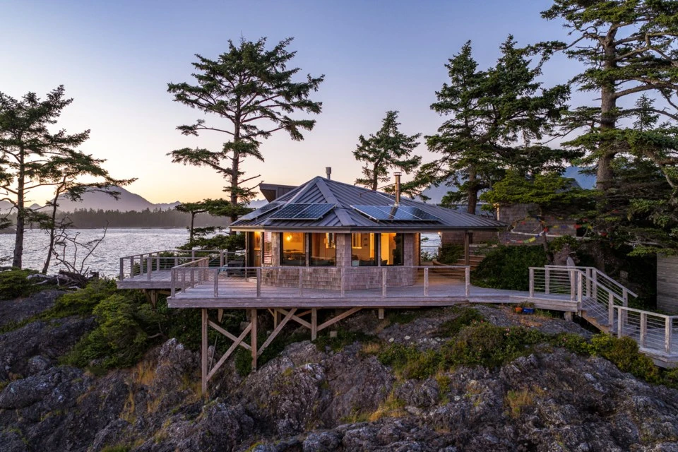 cottage on vancouver island